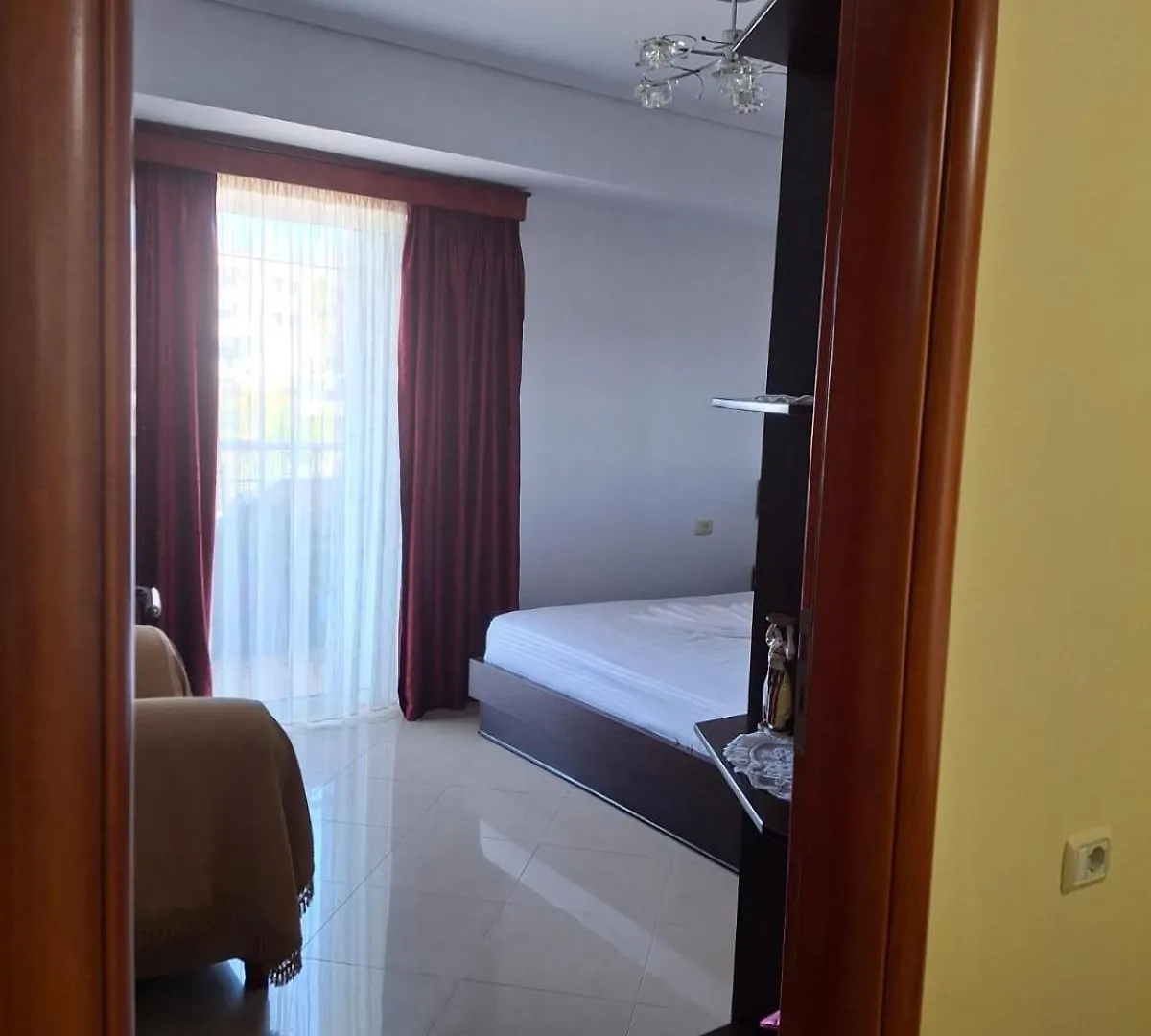 Noel & Lea Apartment Ксамил Албания