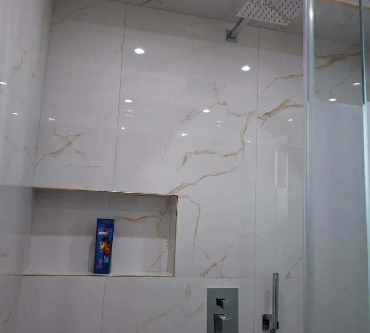 Noel & Lea Apartment Ксамил Албания